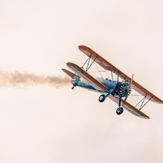 Flugzeug (Symbolbild)
