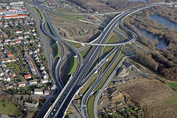 Das neue Autobahndreieck im Januar 2012. Alle Verkehrsbeziehungen sind jetzt grundsätzlich fertig gestellt
