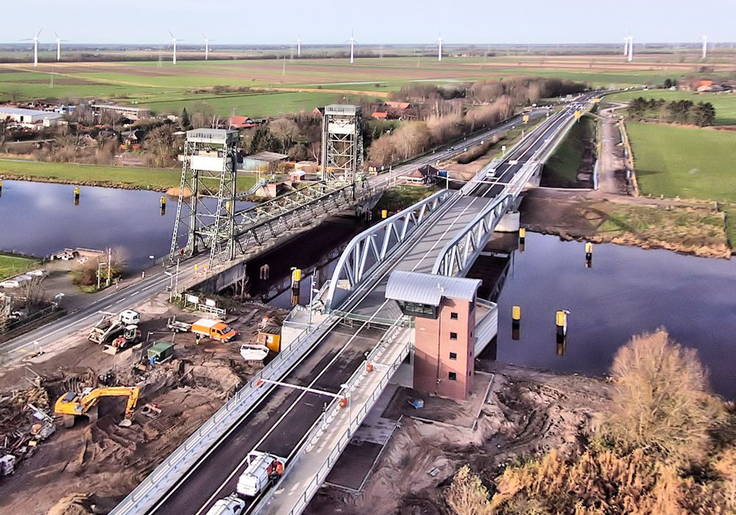 Der erste Abschnitt der B 212 mit der neuen Huntebrücke im November 2015