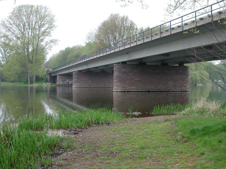 Die Leineflutbrücke (Bauwerk 6362)