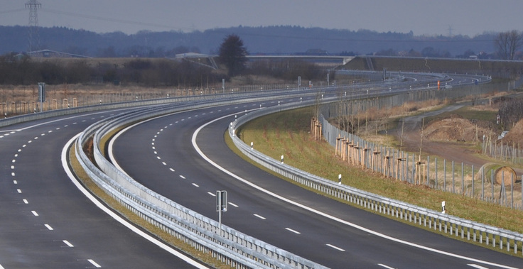 Autobahn (Symbolfoto)