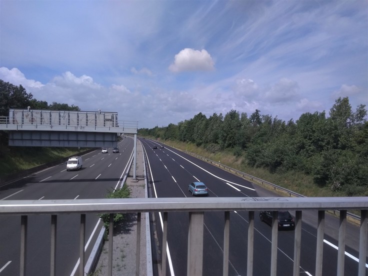 "88-Stunden-Baustelle" ist abgeschlossen - der Verkehr läuft wieder - Blick Fahrtrichtung Dortmund