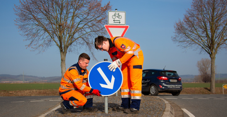 Austausch eines Verkehrszeichens