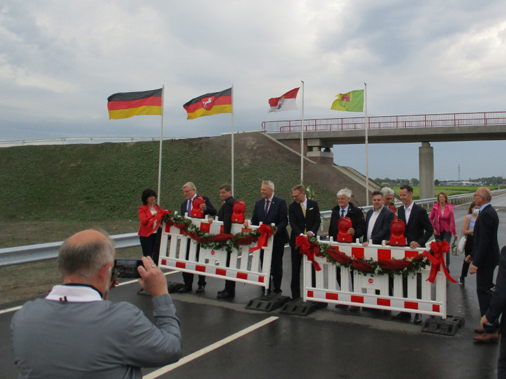 Feierliche Verkehrsfreigabe der B 211 am 3. Juni 2021