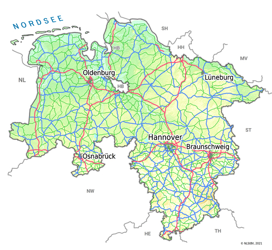 Das Netz der Bundesautobahnen (rot), Bundesstraßen (blau) und Landesstraßen (grün) in Niedersachsen