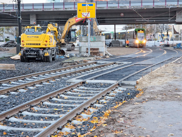 Die Stadtbahngleise sind in Betrieb