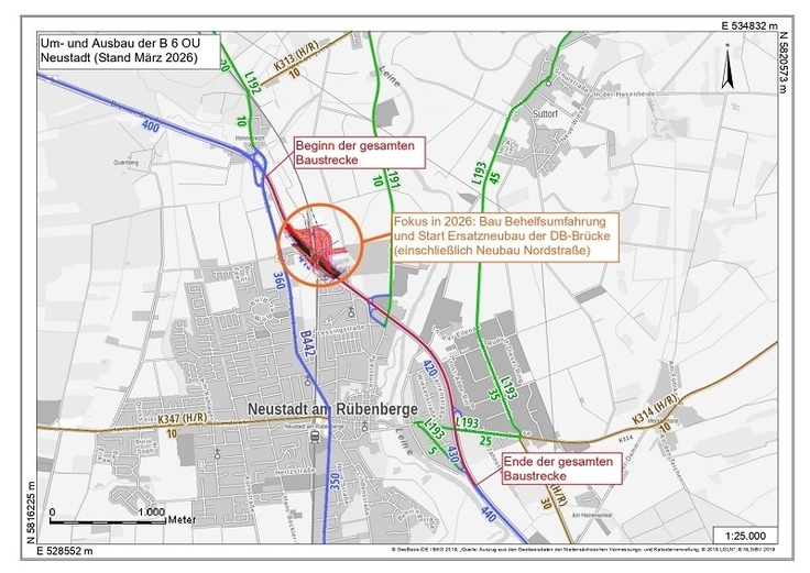 Die Karte zeigt, wo der Fokus der Arbeiten rund um den Um- und Ausbau der B 6 OU Neustadt liegt: auf der Behelfsumfahrung für den B 6-Verkehr.