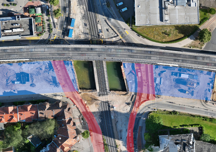 Die Draufsicht zeigt deutlich, dass an Baudock 8 zuerst der Verkehr verlegt werden muss (rot), um die benachbarten Baudocks abgraben zu können (blau).leer