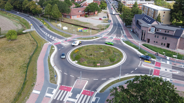 Der neue Kreisverkehr in Tostedt ist fertiggestellt.