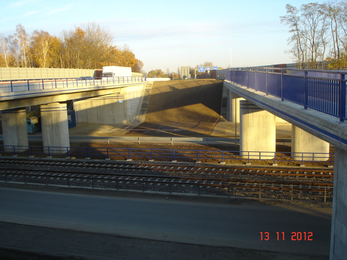Die Bauwerke BSW 8 (links) und BSW 8a (rechts) sind fertiggestellt. Foto vom November 2012